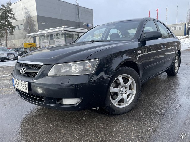 Hyundai Sonata