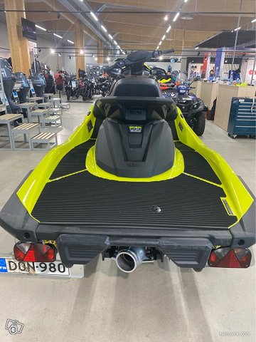 Yamaha VX HO Cruiser 2