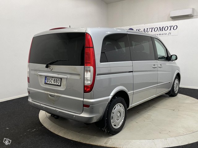 Mercedes-Benz Viano 3