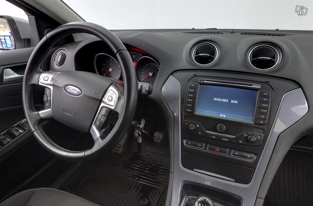 FORD MONDEO 11