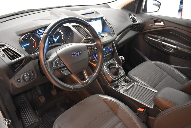 Ford Kuga 14