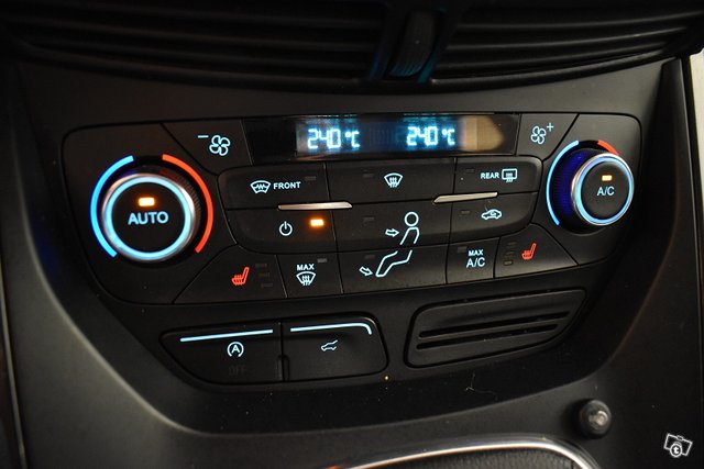 Ford Kuga 19
