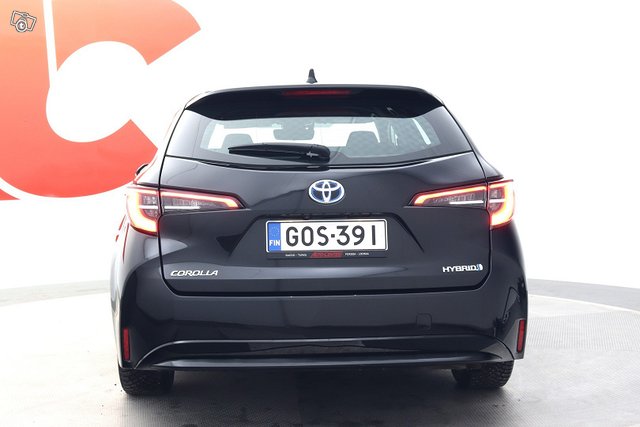 Toyota Corolla 4