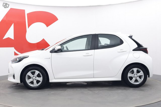 Toyota Yaris 2