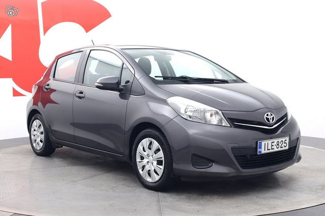 Toyota Yaris 7