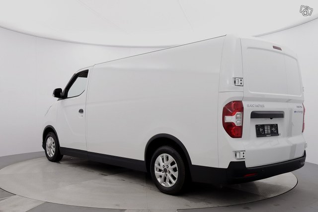Maxus E-Deliver 3 4