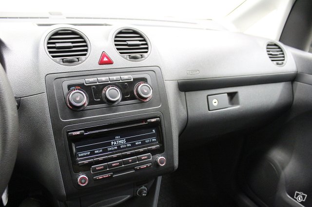 Volkswagen Caddy Maxi 17