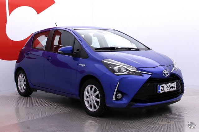 Toyota Yaris 7
