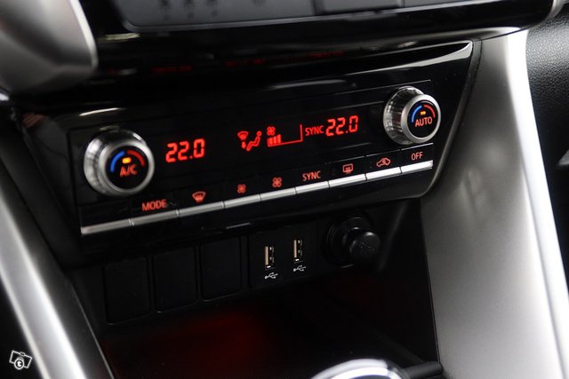 Mitsubishi Eclipse Cross 16