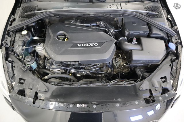 Volvo S60 17
