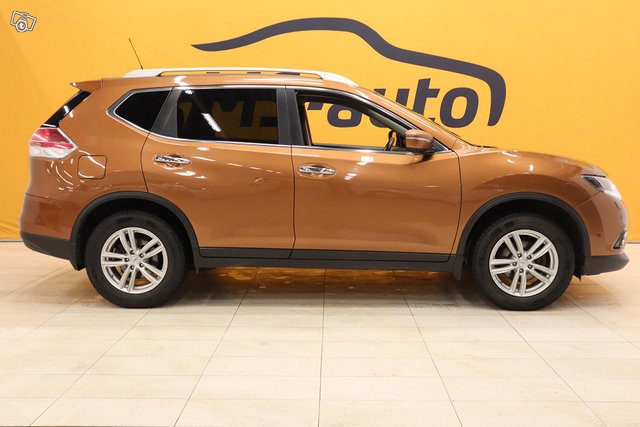 Nissan X-Trail 5