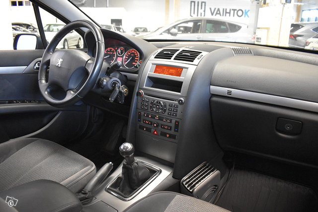 Peugeot 407 14