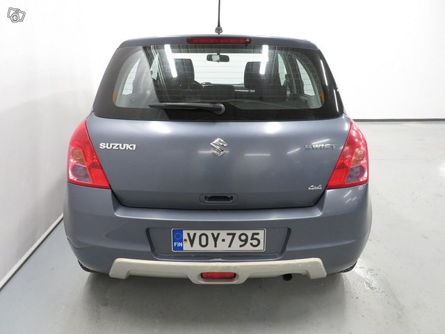 Suzuki Swift 4