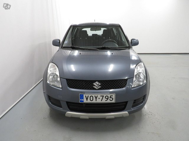 Suzuki Swift 8