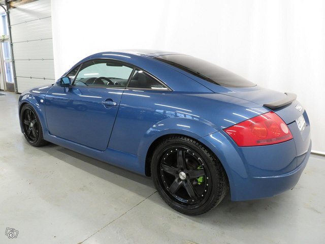 Audi TT 3