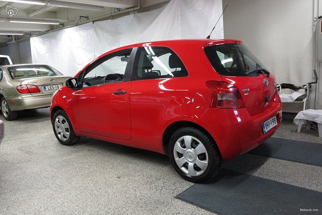 Toyota Yaris, kuva 1