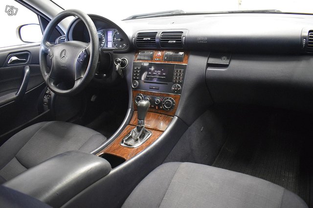 Mercedes-Benz C 13