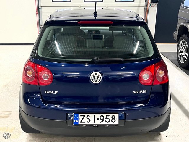 Volkswagen GOLF 8