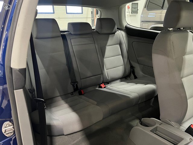 Volkswagen GOLF 11