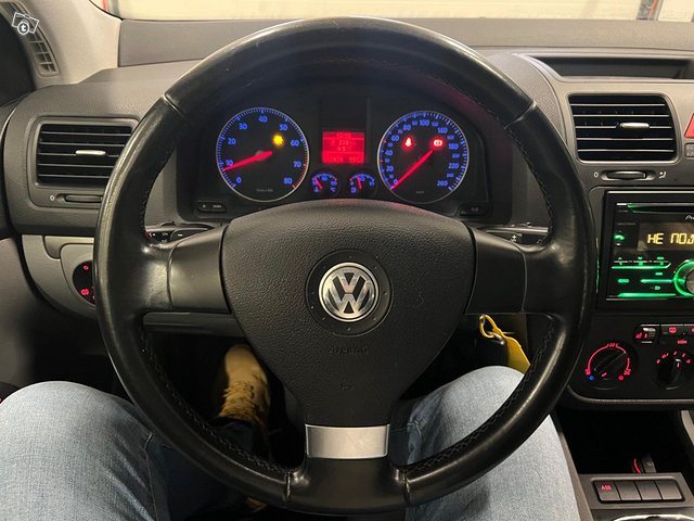 Volkswagen GOLF 12