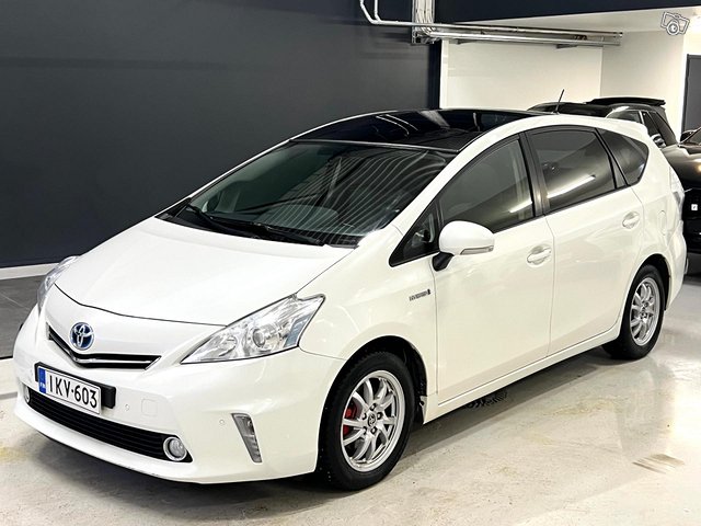 Toyota Prius+