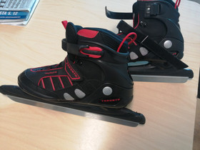 Retkiluistimet Toronto Speed Skate, Jääkiekko ja luistelu, Urheilu ja ulkoilu, Savonlinna, Tori.fi Retkiluistimet Toronto Speed Skate, Jääkiekko ja luistelu, Urheilu ja ulkoilu, Savonlinna, Tori.fi