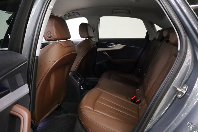 Audi A4 12