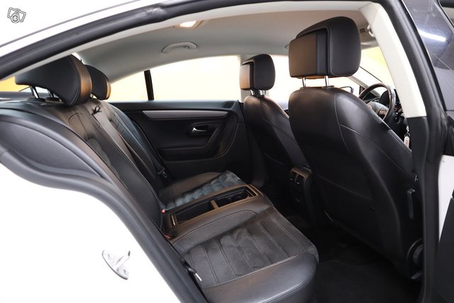 Volkswagen CC 10