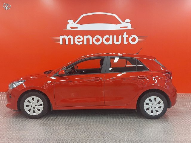 KIA RIO 5