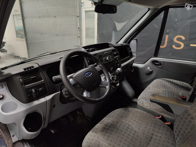 Ford Transit 6