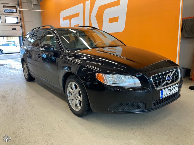 Volvo V70