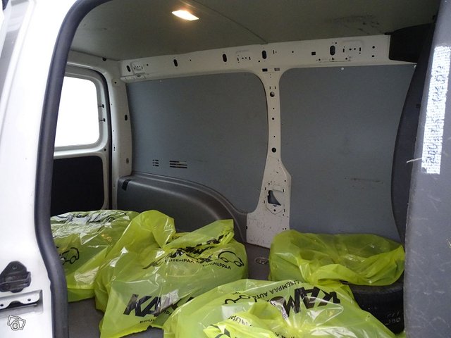 Volkswagen Caddy Maxi 17