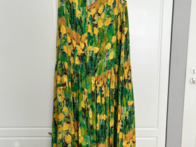 Hálo x Reidar Särestöniemi Maxi frill dress koko38, Vaatteet ja kengät, Oulu, Tori.fi Hálo x Reidar Särestöniemi Maxi frill dress koko38, Vaatteet ja kengät, Oulu, Tori.fi