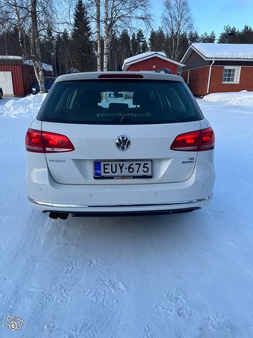 Volkswagen Passat 2
