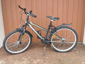 Nuorten polkupyörä 24", Muut pyörät, Polkupyörät ja pyöräily, Kotka, Tori.fi Nuorten polkupyörä 24", Muut pyörät, Polkupyörät ja pyöräily, Kotka, Tori.fi