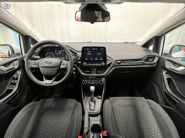 Ford Fiesta 18