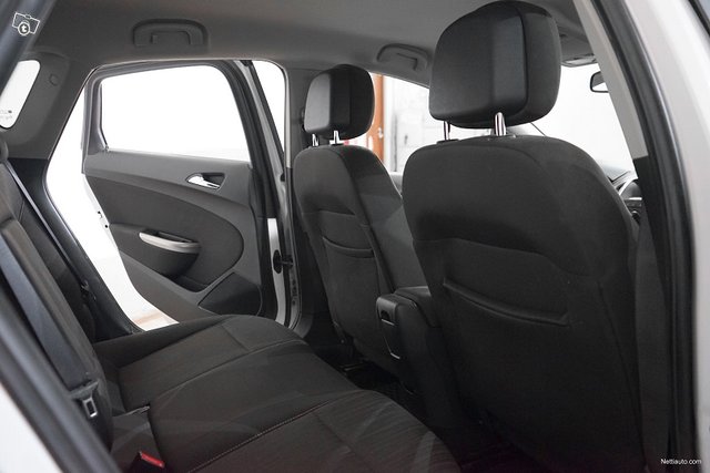 Opel Astra 14