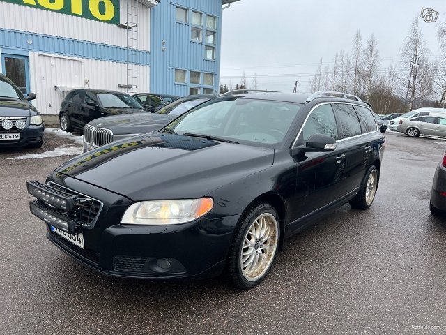Volvo V70