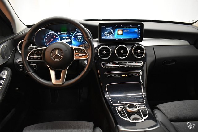 Mercedes-Benz C 13