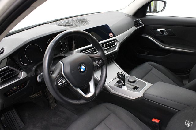 BMW 320 7