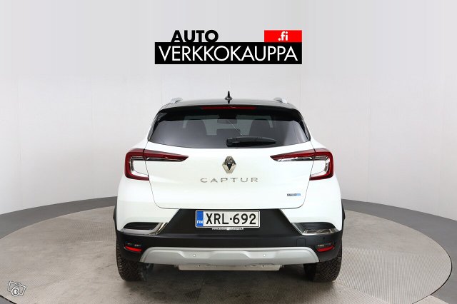 RENAULT Captur 5