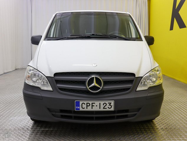 Mercedes-Benz Vito 8