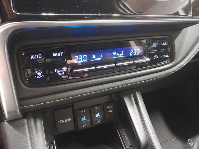 TOYOTA COROLLA 10