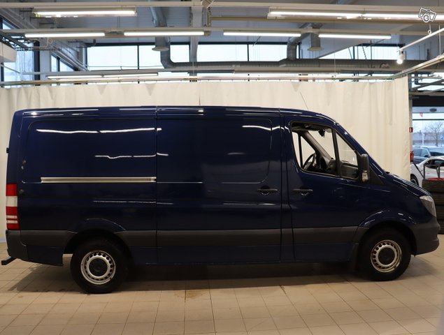 Mercedes-Benz Sprinter 2
