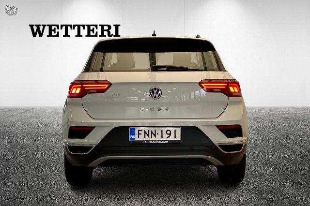 Volkswagen T-ROC 4