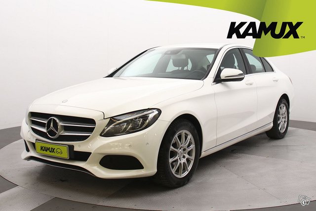 Mercedes-Benz C 8