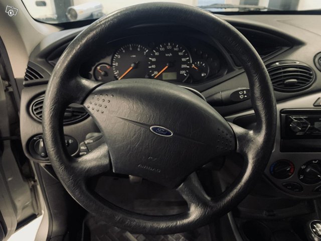 FORD FOCUS 12
