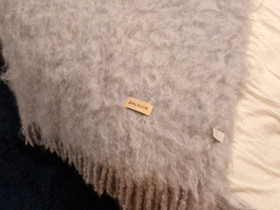 Balmuir Kid Mohair viltti frosty grey, Matot ja tekstiilit, Sisustus ja huonekalut, Vaasa, Tori.fi Balmuir Kid Mohair viltti frosty grey, Matot ja tekstiilit, Sisustus ja huonekalut, Vaasa, Tori.fi