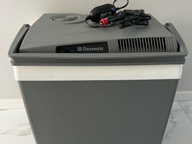 Dometic kylmälaukku, Lisävarusteet ja autotarvikkeet, Auton varaosat ja tarvikkeet, Espoo, Tori.fi Dometic kylmälaukku, Lisävarusteet ja autotarvikkeet, Auton varaosat ja tarvikkeet, Espoo, Tori.fi
