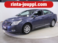 Toyota Avensis -11